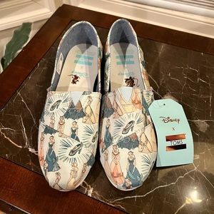 TOMS Disney (womens 10)